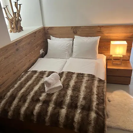 Appartement Haus Sibylle: Central, 3 Bedroom, Self-contained