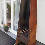 Haus Sibylle: Central, 3 Bedroom, Self-contained סאס פה