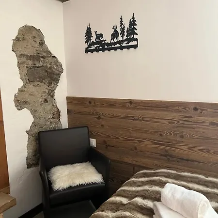 Haus Sibylle: Central, 3 Bedroom, Self-contained דירה